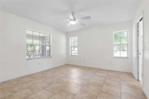 Casa en venta en Palm Coast, Florida, 4 dormitorios, 168.99 m2 № 1793019 - foto 20