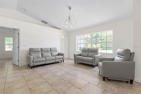 Casa en venta en Palm Coast, Florida, 4 dormitorios, 168.99 m2 № 1793019 - foto 5