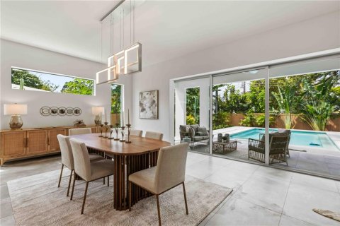 Casa en venta en Sarasota, Florida, 5 dormitorios, 442.31 m2 № 2314309 - foto 10