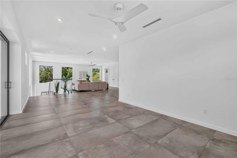 Casa en venta en Sarasota, Florida, 5 dormitorios, 442.31 m2 № 2314309 - foto 28
