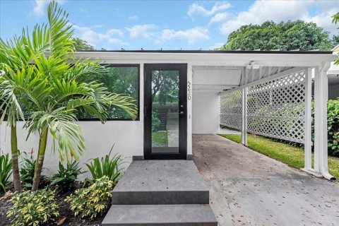 House in Miami, Florida 3 bedrooms, 77.2 sq.m. № 1971373 - photo 17