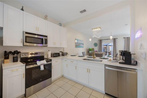 Adosado en venta en Kissimmee, Florida, 3 dormitorios, 133.31 m2 № 2210908 - foto 11