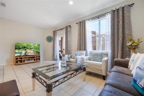 Adosado en venta en Kissimmee, Florida, 3 dormitorios, 133.31 m2 № 2210908 - foto 20