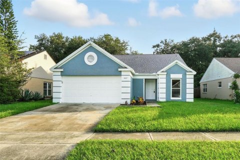 House in Orlando, Florida 3 bedrooms, 125.42 sq.m. № 1904162 - photo 1