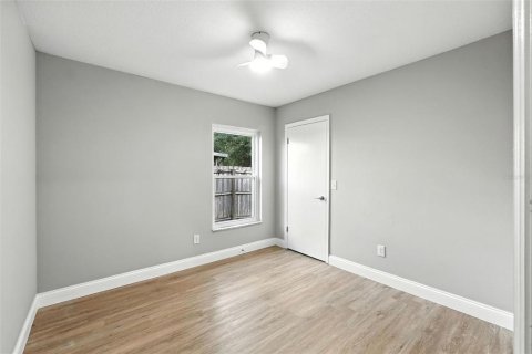 House in Orlando, Florida 3 bedrooms, 125.42 sq.m. № 1904162 - photo 27