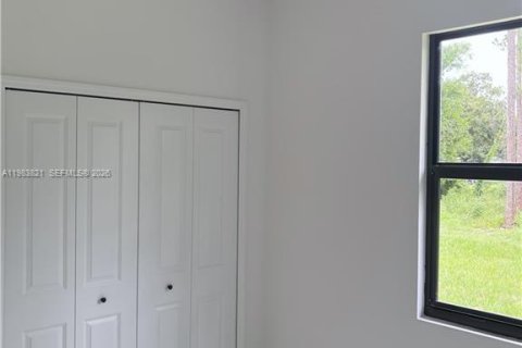 Casa en venta en Lehigh Acres, Florida, 4 dormitorios, 164.53 m2 № 2046727 - foto 7