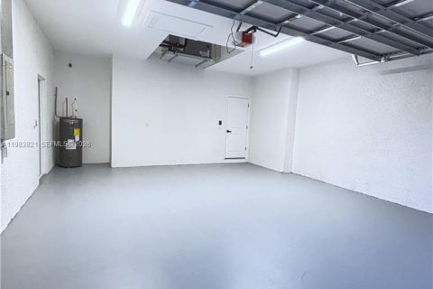 Casa en venta en Lehigh Acres, Florida, 4 dormitorios, 164.53 m2 № 2046727 - foto 21