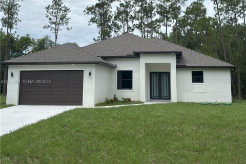 Casa en venta en Lehigh Acres, Florida, 4 dormitorios, 164.53 m2 № 2046727 - foto 1