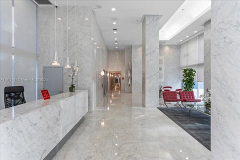 Купить кондоминиум в Майами, Флорида 3 спальни, 166.48м2, № 1970896 - фото 13