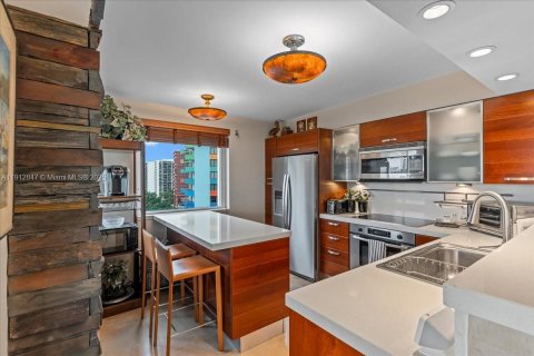 Купить кондоминиум в Майами, Флорида 3 спальни, 166.48м2, № 1970896 - фото 26