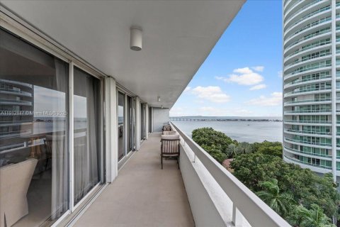 Купить кондоминиум в Майами, Флорида 3 спальни, 166.48м2, № 1970896 - фото 22