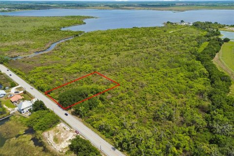 Land in Auburndale, Florida № 2213424