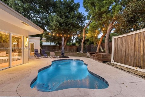 House in Tavernier, Florida 3 bedrooms, 158.96 sq.m. № 2007157 - photo 24