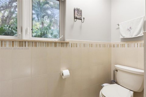 House in Tavernier, Florida 3 bedrooms, 158.96 sq.m. № 2007157 - photo 18