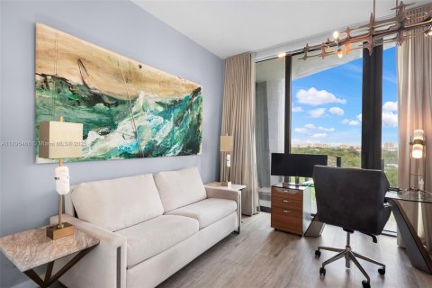 Copropriété à vendre à Miami, Floride: 2 chambres, 110 m2 № 1895373 - photo 25