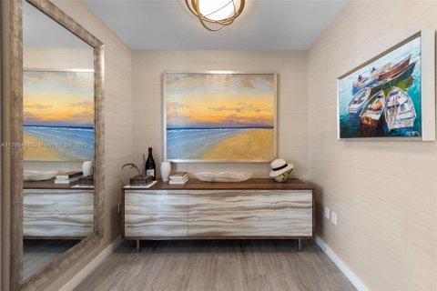 Copropriété à vendre à Miami, Floride: 2 chambres, 110 m2 № 1895373 - photo 2