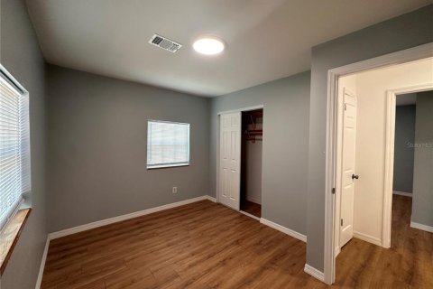 House in Clearwater, Florida 2 bedrooms, 75.44 sq.m. № 1912067 - photo 9