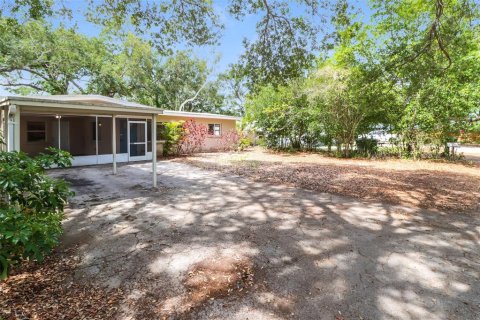 Villa ou maison à vendre à Largo, Floride: 3 chambres, 131.18 m2 № 2123943 - photo 2