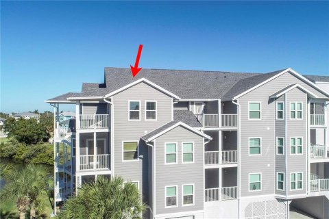 Condo in New Port Richey, Florida, 1 bedroom  № 2143021