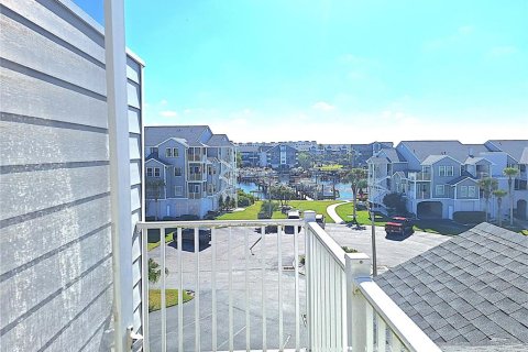 Condo in New Port Richey, Florida, 1 bedroom № 2143021 - photo 21