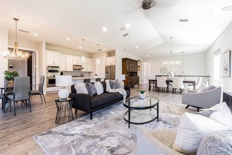 Casa en venta en Saint Petersburg, Florida, 3 dormitorios, 239.13 m2 № 1582462 - foto 13