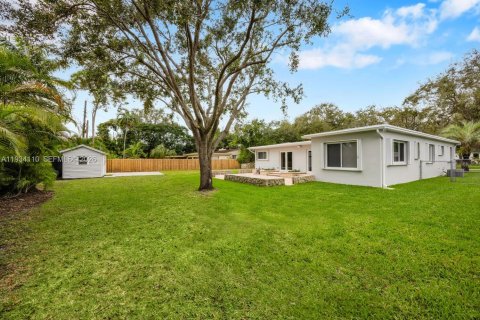 Villa ou maison à louer à South Miami, Floride: 3 chambres, 180.04 m2 № 1993088 - photo 28
