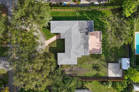 Villa ou maison à louer à South Miami, Floride: 3 chambres, 180.04 m2 № 1993088 - photo 29