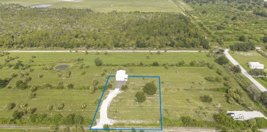 Land in Punta Gorda, Florida № 2291131