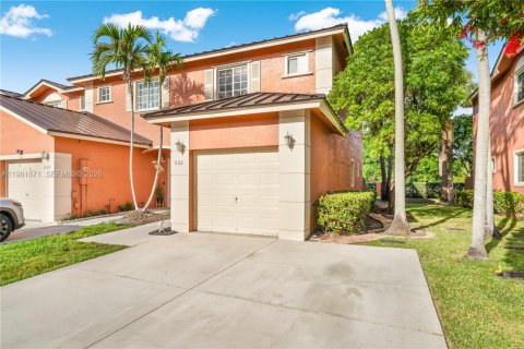 Touwnhouse à Pembroke Pines, Floride 3 chambres, 147.16 m2 № 2087632
