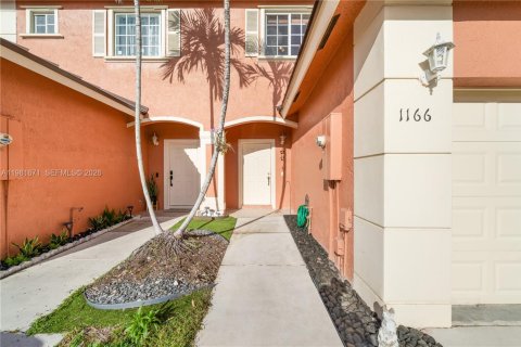 Touwnhouse à vendre à Pembroke Pines, Floride: 3 chambres, 147.16 m2 № 2087632 - photo 3