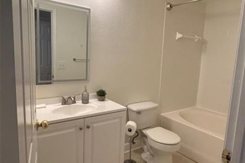 Apartamento en alquiler en Temple Terrace, Florida, 1 dormitorio, 77.48 m2 № 1906903 - foto 13