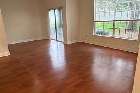 Apartamento en alquiler en Temple Terrace, Florida, 1 dormitorio, 77.48 m2 № 1906903 - foto 4