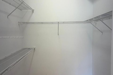 Купить виллу или дом в Мирамар, Флорида 4 спальни, 172.71м2, № 2065252 - фото 25