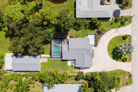 Villa ou maison à vendre à Englewood, Floride: 4 chambres, 178 m2 № 2404640 - photo 3