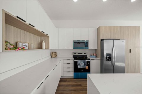 Купить виллу или дом в Бевърли Хилс, Флорида 10 комнат, 175.49м2, № 2220870 - фото 11
