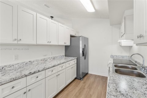 Villa ou maison à vendre à Vero Beach, Floride: 3 chambres, 155.98 m2 № 2041123 - photo 7