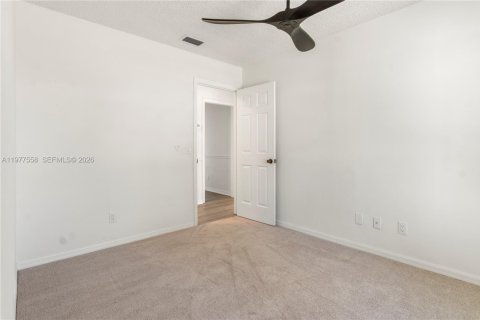 Villa ou maison à vendre à Vero Beach, Floride: 3 chambres, 155.98 m2 № 2041123 - photo 15