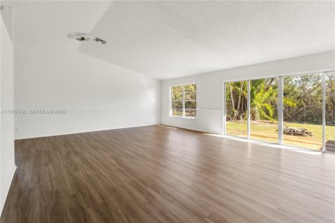 Villa ou maison à vendre à Vero Beach, Floride: 3 chambres, 155.98 m2 № 2041123 - photo 3