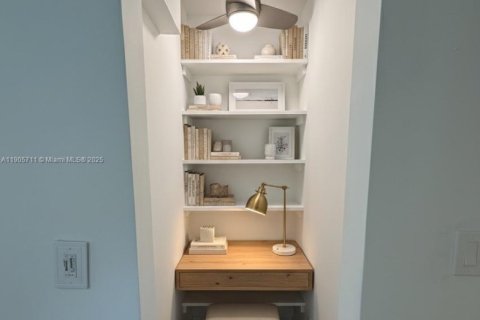 Снять в аренду кондоминиум в Майами-Бич, Флорида 1 спальня, 39.02м2, № 1956393 - фото 7