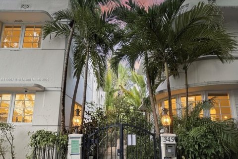 Снять в аренду кондоминиум в Майами-Бич, Флорида 1 спальня, 39.02м2, № 1956393 - фото 17