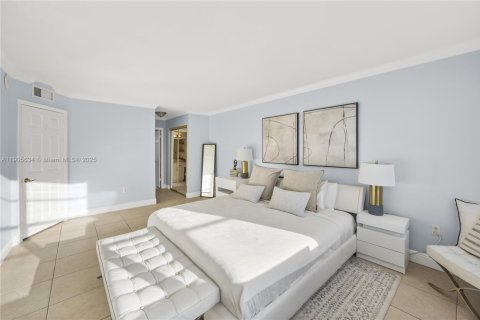 Copropriété à vendre à Aventura, Floride: 2 chambres, 113.34 m2 № 1956629 - photo 16