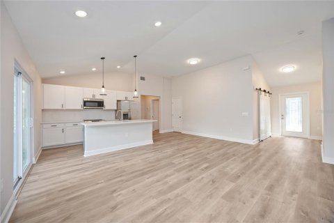 Villa ou maison à vendre à North Port, Floride: 3 chambres, 150.5 m2 № 1906241 - photo 6