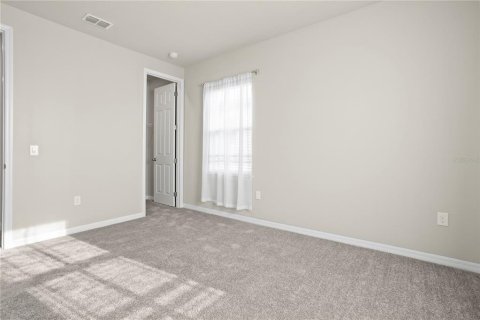 House in Clermont, Florida 5 bedrooms, 325.9 sq.m. № 1598295 - photo 29