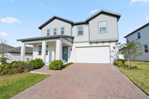 House in Clermont, Florida 5 bedrooms, 325.9 sq.m. № 1598295 - photo 3
