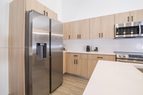 Condo in Kissimmee, Florida, 3 bedrooms  № 1863469 - photo 8