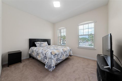 Townhouse in Belle Isle, Florida 3 bedrooms, 154.96 sq.m. № 1778864 - photo 17