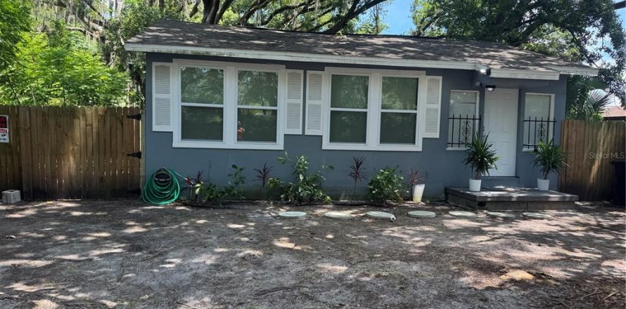 Villa ou maison à Gainesville, Floride 3 chambres, 78.04 m2 № 1883119
