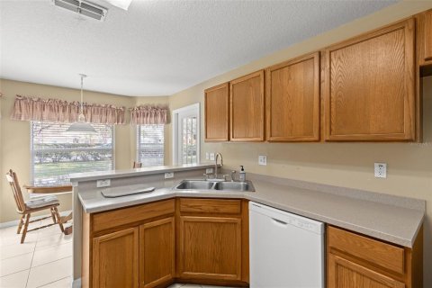 Купить виллу или дом в Сан-Антонио, Флорида 7 комнат, 148.74м2, № 1545290 - фото 15
