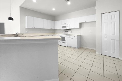Dúplex en venta en Palmetto, Florida, 3 dormitorios, 119.94 m2 № 1372072 - foto 12
