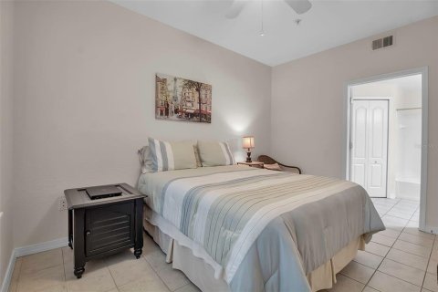 Copropriété à vendre à Sarasota, Floride: 2 chambres, 101.17 m2 № 1516663 - photo 22